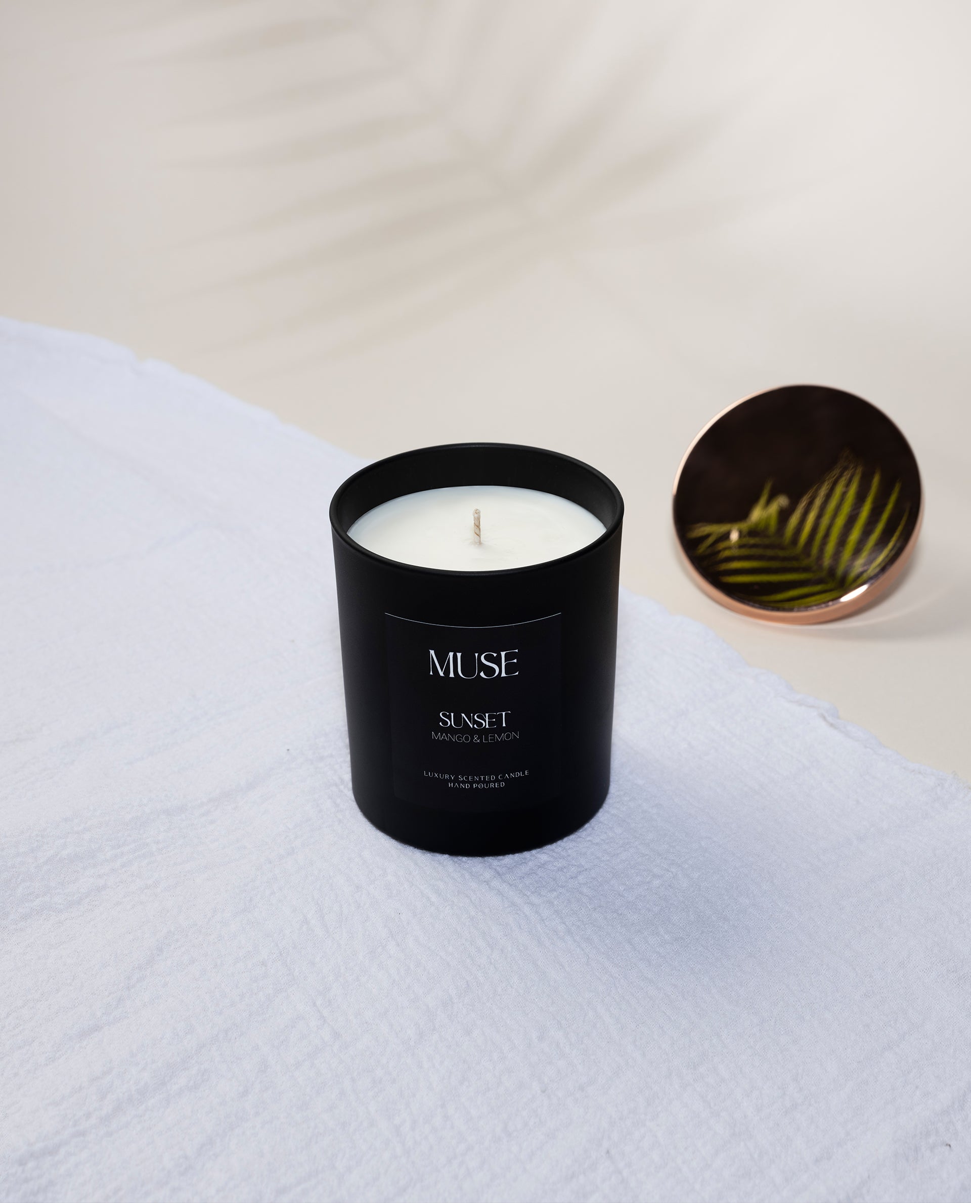 Sunset Luxury Candle - MANGO & LEMON - 300ml - Muse Body Shape Boutique